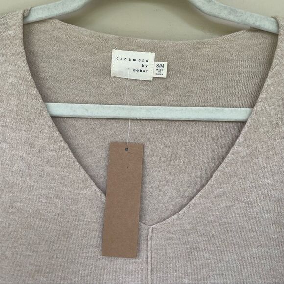 NWT Oatmeal V-Neck Viscose Blend Long Sleeve Sweater Size S/M - Picture 3 of 8